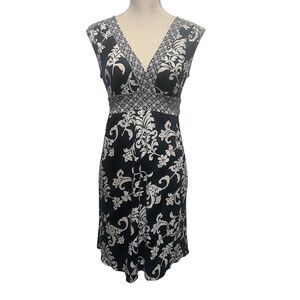 Candies Medium Boho Romantic Floral Empire Waist Stretchy Knee Length Dress